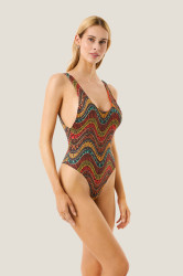 COSTUME INTERO KENYA