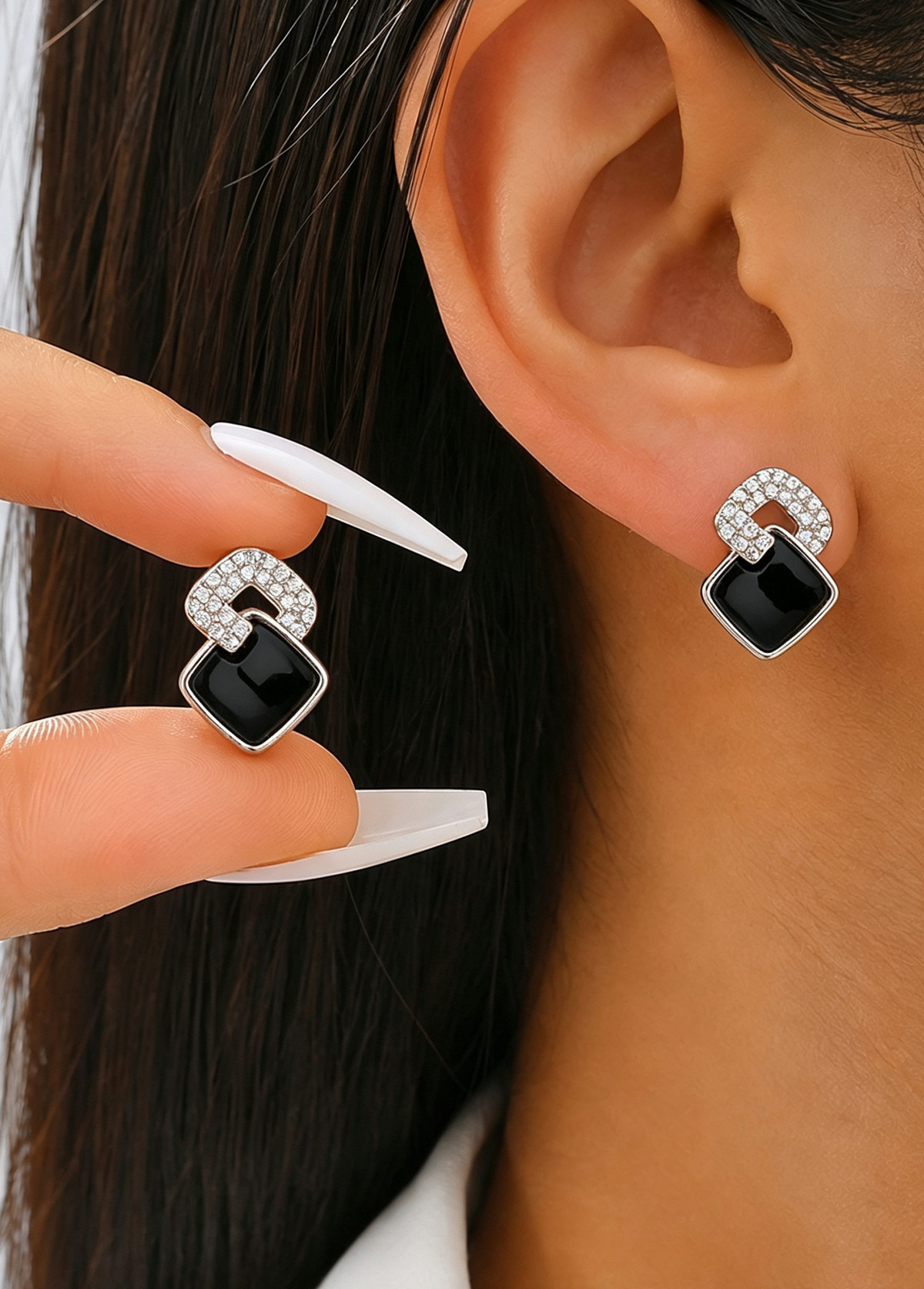 Modlily Black Square Alloy Detail Ear Studs - One Size