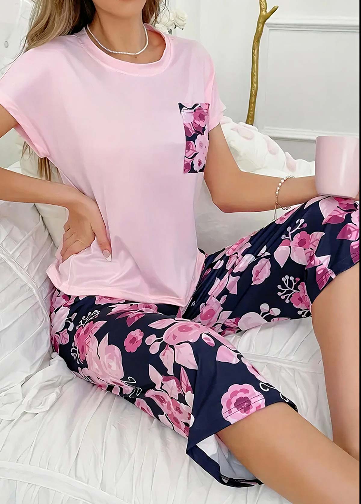 Modlily Pink Floral Short Sleeve Lounge Top and Capri Pants - S