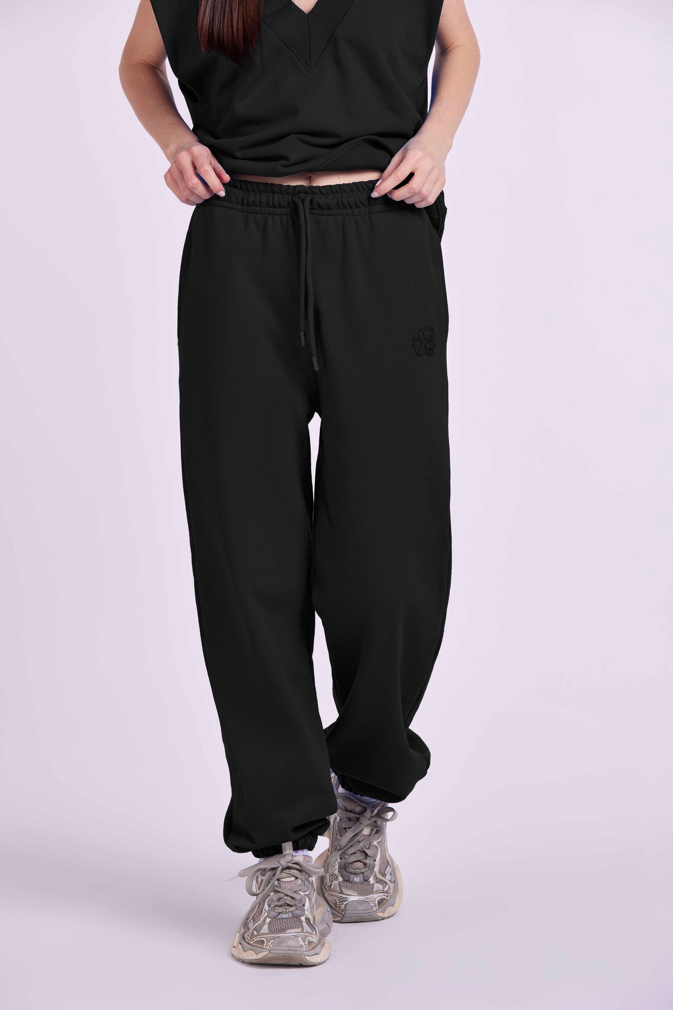 Panta wrist and embroidery "4GVS"