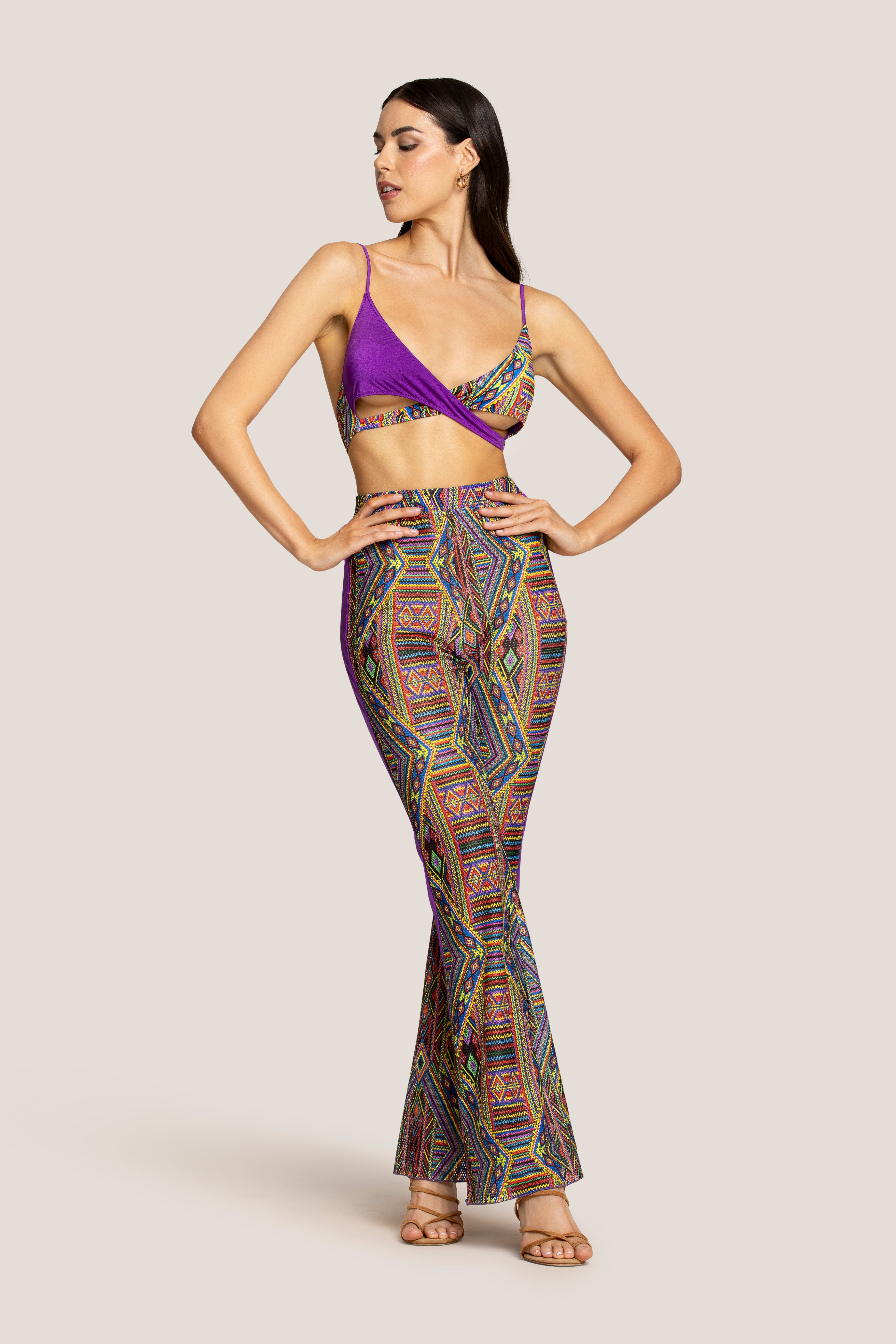 PANTALONI A ZAMPA MASAI COLORS