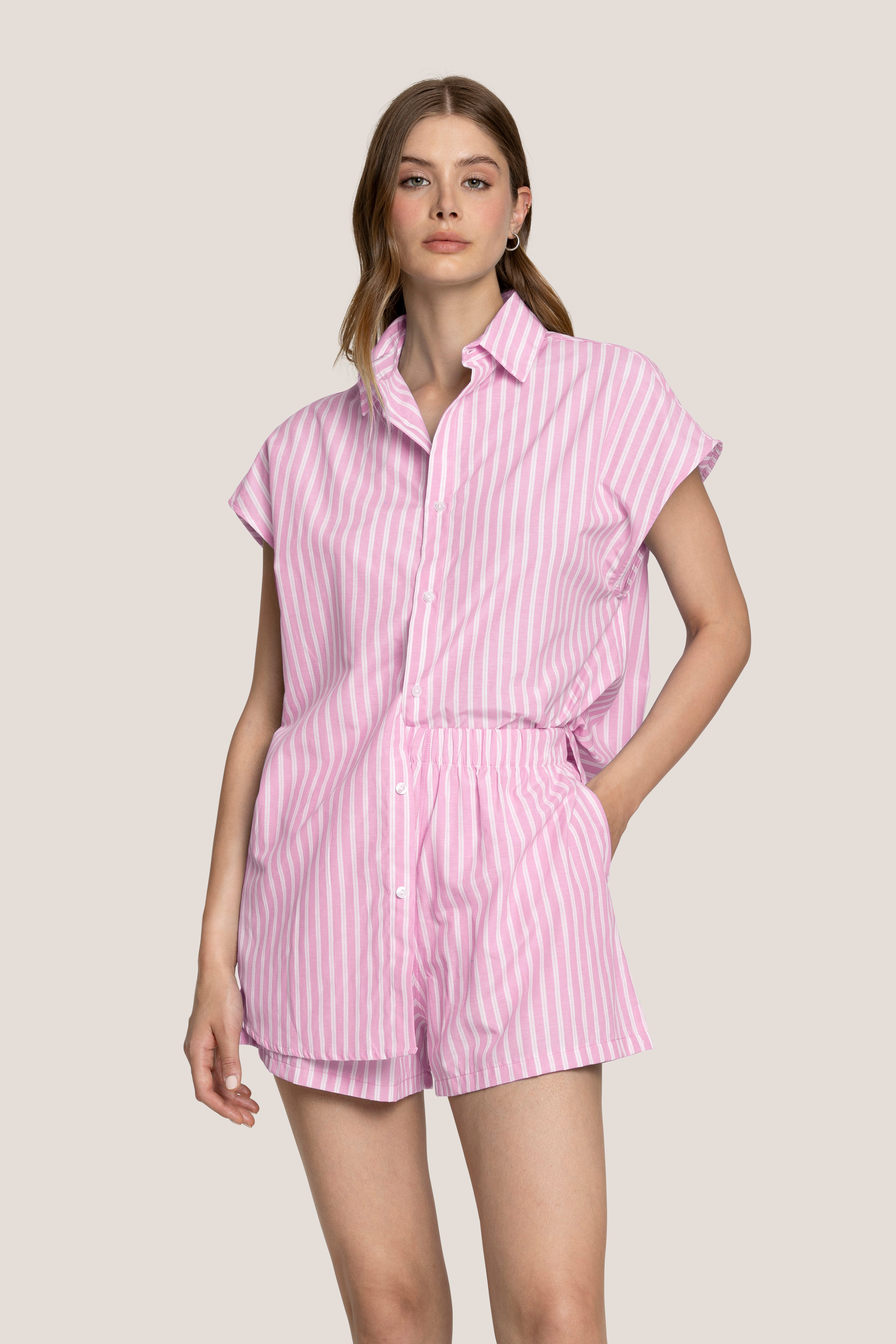 SHORT VERTICAL LINES