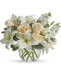 White | Mixed Bouquets | Isle Of White Bouquet | Same Day Flower Delivery by Teleflora