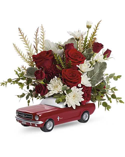 White | Roses | Ford Classic Blooms Bouquet | Same Day Flower Delivery by Teleflora