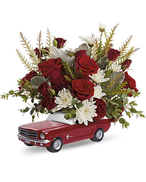 White | Roses | Ford Classic Blooms Bouquet | Same Day Flower Delivery by Teleflora
